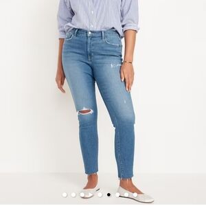 NWOT Old Navy Light Blue Women's Rockstar Skinny Jeans